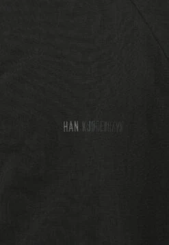 Han Kjøbenhavn LONG TRACK JACKET - Trenchcoat - Anthracite Black 13 Han Kjøbenhavn LONG TRACK JACKET - Trenchcoat - Anthracite Black -Indicode Men Wear Shop 01cae2725ae54bdf9f4a845d40bd528d