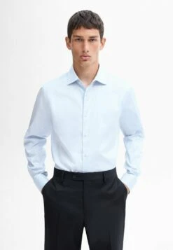 Massimo Dutti SLIM FIT GARMENT - Formal Shirt - Light Blue
