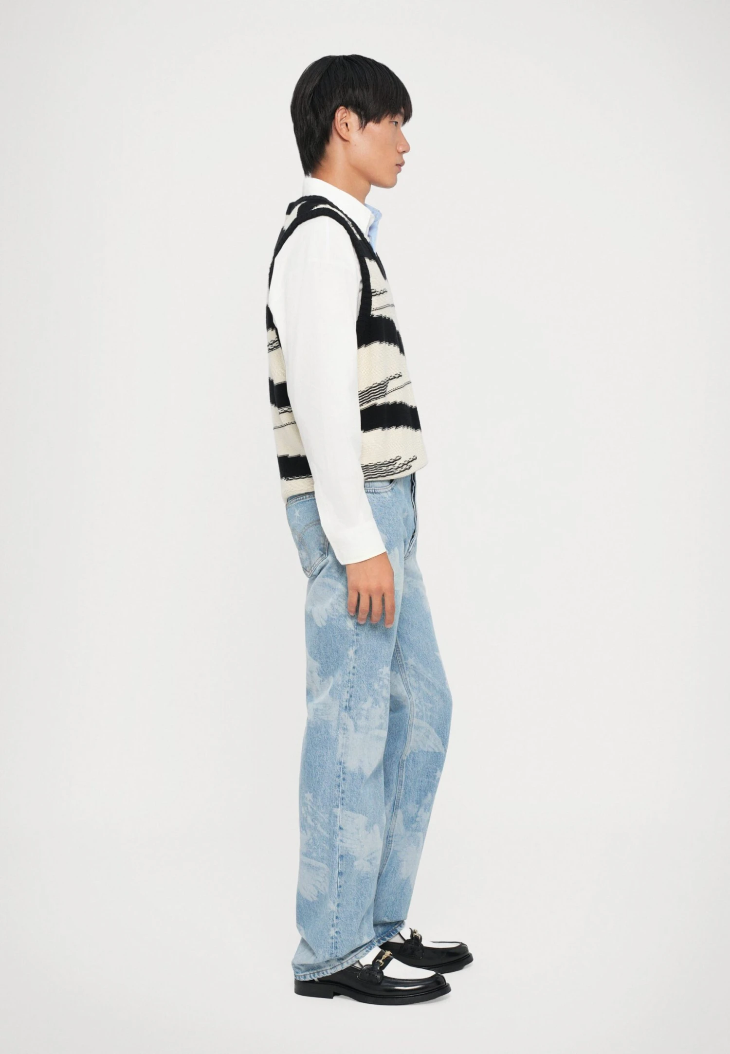 FIORUCCI UNISEX - Straight Leg Jeans - Medium Blue 4 FIORUCCI UNISEX - Straight Leg Jeans - Medium Blue - Image 4