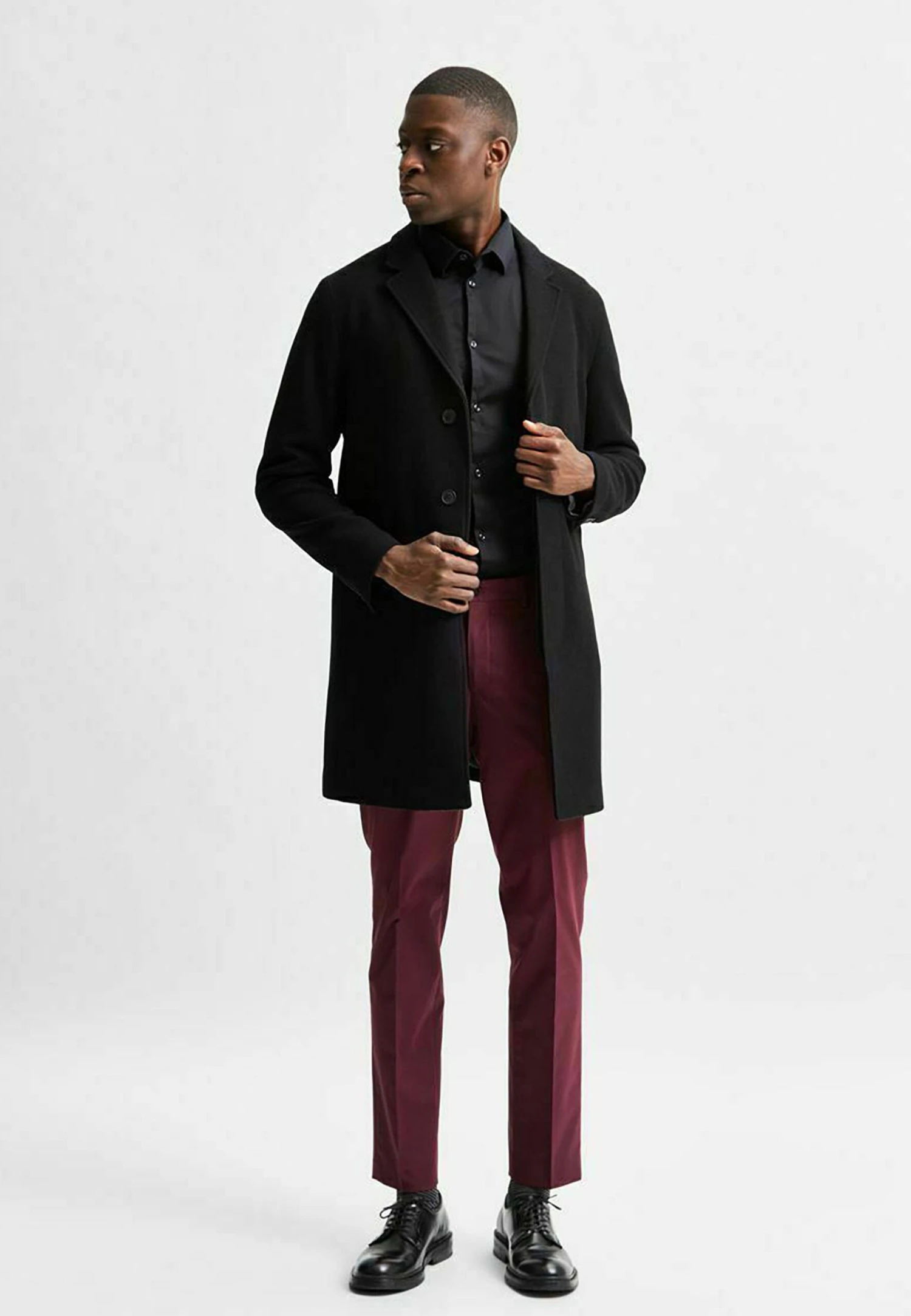 Selected Homme Classic Coat - Black 2 Selected Homme Classic Coat - Black - Image 2