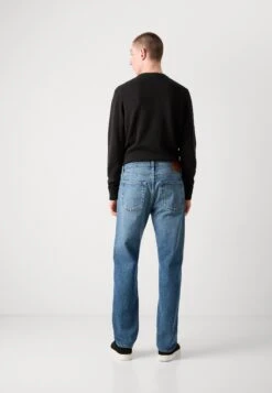 Calvin Klein Jeans Straight Leg Jeans - Tinted Stone -Indicode Men Wear Shop 113738c407c3452090f53bfb016cd99c