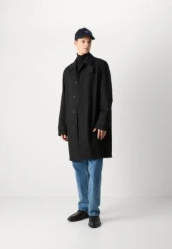 Hugo MAVER - Classic Coat - Black -Indicode Men Wear Shop 1628cde41b3148e1a59ae7f03a3c99ec