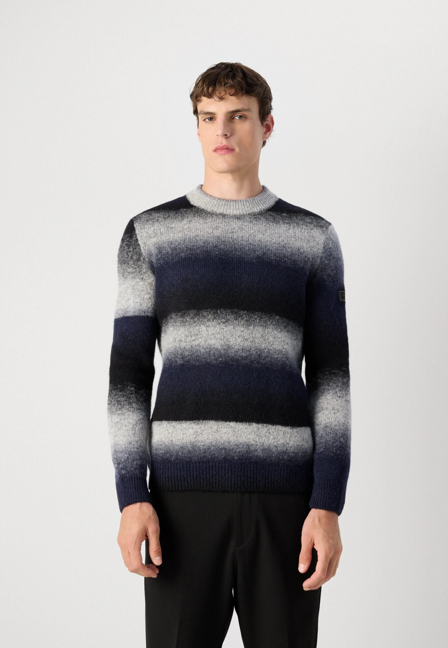 Barbour International VECTOR COLOUR BLOCK CREW NECK JUMPER - Jumper - Black 3 Barbour International VECTOR COLOUR BLOCK CREW NECK JUMPER - Jumper - Black - Image 3