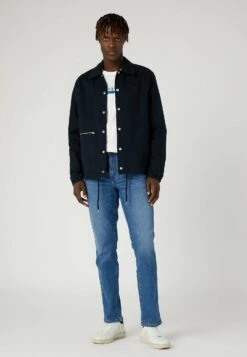 Indicode Men Wear Shop -Indicode Men Wear Shop 247a457b4078484ead9d86d330a9846b