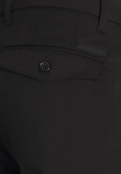 Woodbird Eik Pants - Trousers - Black -Indicode Men Wear Shop 292bdbcfbee649e28ac7afcee4a34894