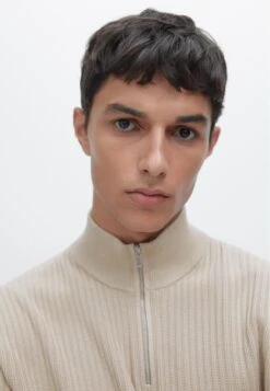 Massimo Dutti MOCK NECK WITH ZIP - Jumper - Beige -Indicode Men Wear Shop 31a6a3eebab546d3a56bd23d287dfbbf