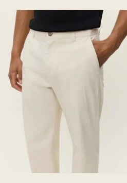 Les Deux COMO - Chinos - Ivory -Indicode Men Wear Shop 32d86015bda34b0aa7315e4fa5b7b6bf