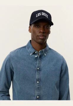 Les Deux KONRAD - Shirt - Light Indigo Wash -Indicode Men Wear Shop 355deb2c7aed455da928fcf32be4dd89