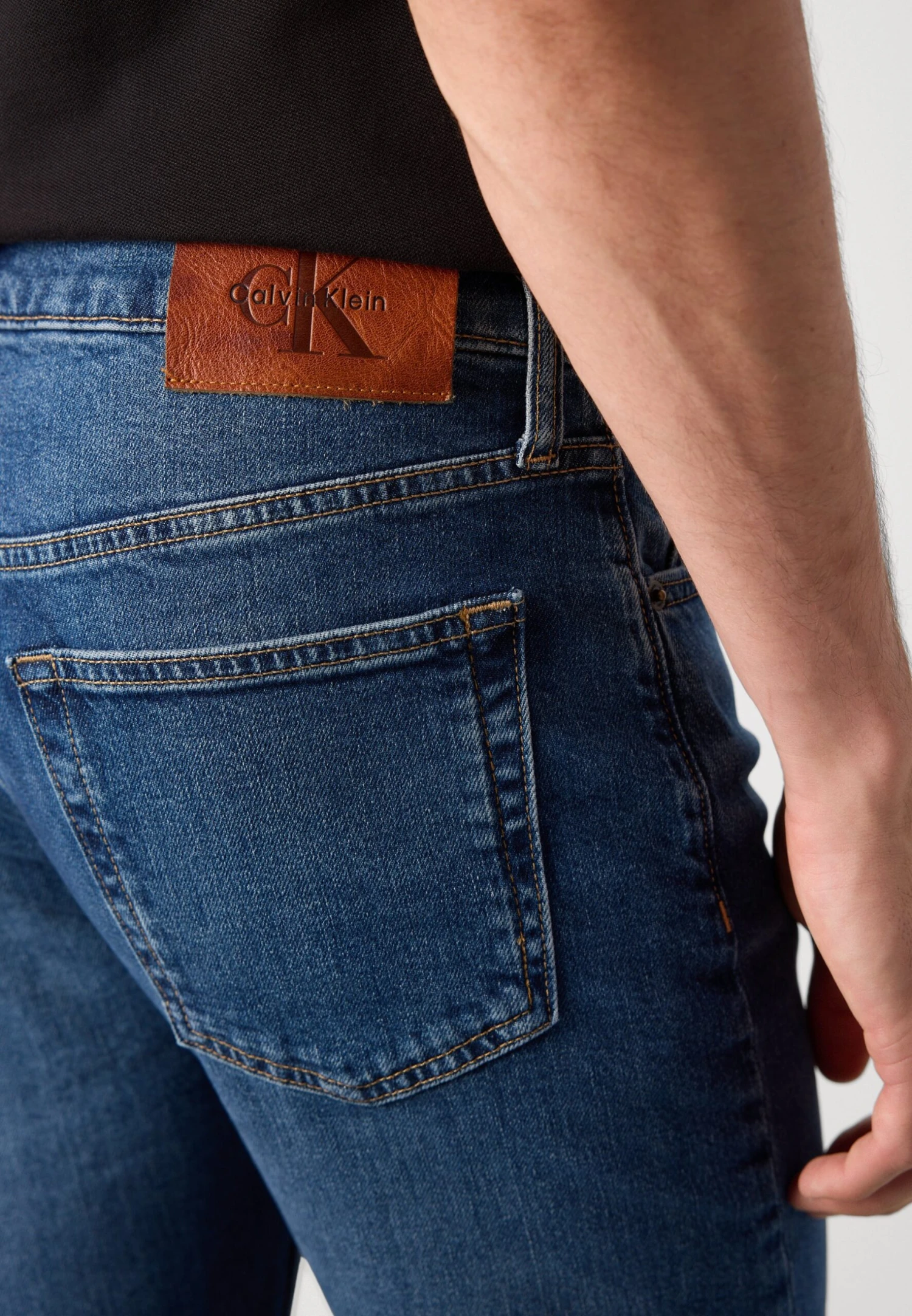 Calvin Klein Jeans SLIM - Jeans Tapered Fit - Sahara Sand 6 Calvin Klein Jeans SLIM - Jeans Tapered Fit - Sahara Sand - Image 6