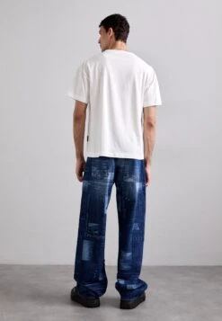 Palm Angels PAXLATIMES NEWS - Straight Leg Jeans - Denim Medium Blue -Indicode Men Wear Shop 4f2f5aeb63c94b85992327b3b5fa695d