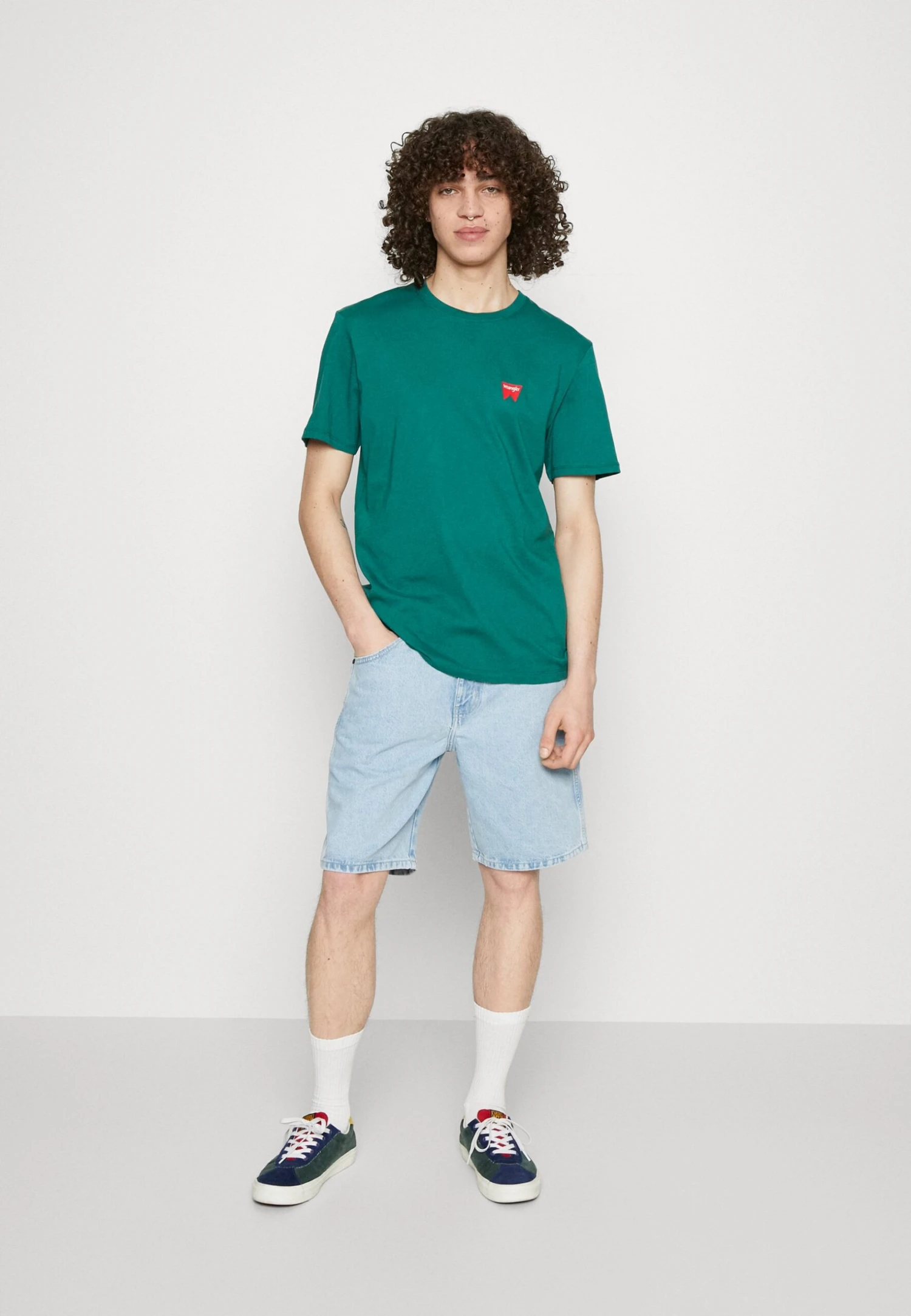 Wrangler Sign Off Tee - Basic T-Shirt - Bayberry Green 2 Wrangler Sign Off Tee - Basic T-Shirt - Bayberry Green - Image 2