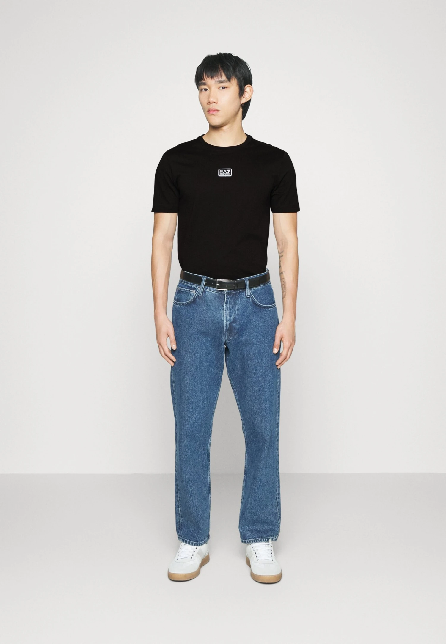 EA7 Emporio Armani Basic T-Shirt - Black 2 EA7 Emporio Armani Basic T-Shirt - Black - Image 2