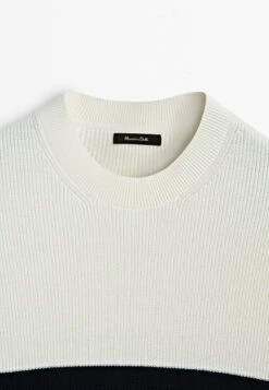 Massimo Dutti Striped Crew Neck - Jumper - Beige -Indicode Men Wear Shop 60c3e19e78594221ac78ded2275bcb03