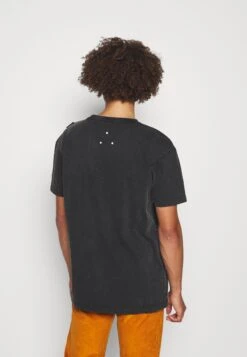 Paulus - Print T-Shirt - Black -Indicode Men Wear Shop 63157e54b16b493286c320d560d9dade