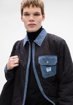 Hugo EBEY - Light Jacket - Black 13 Hugo EBEY - Light Jacket - Black -Indicode Men Wear Shop 63efc3bf58434b11b4cd549ada002876