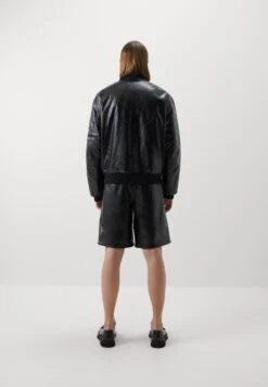 Holzweiler Reb Jacket - Faux Leather Jacket - Black -Indicode Men Wear Shop 66bfaffe4d674193ab3a0c4a60d12c17