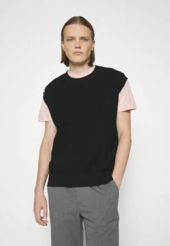 Kaiden - Jumper - Black