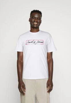 Jack & Jones ZURI 2 PK - Print T-shirt - Navy Blazer Pack W White 9 Jack & Jones ZURI 2 PK - Print T-shirt - Navy Blazer Pack W White -Indicode Men Wear Shop 727035049c3845b580da1d825c7fa3e1