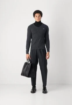 Gant V NECK - Jumper - Dark Charcoal Melange -Indicode Men Wear Shop 72a2da4d734340d48dd959b502d535f5