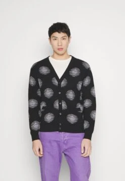 Obey Clothing Cardigan - Cardigan - Black 9 Obey Clothing Cardigan - Cardigan - Black -Indicode Men Wear Shop 7a18fa27871d4119ad6570099cf0448e