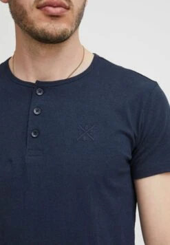 Indicode Jeans IDColbing - Basic T-shirt - Navy -Indicode Men Wear Shop 8057596bf9564f17afcf43058f94cae6