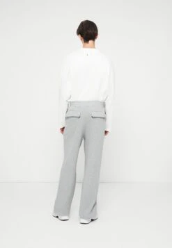 LOGO PANTS UNISEX - Tracksuit Bottoms - Grey 8 LOGO PANTS UNISEX - Tracksuit Bottoms - Grey -Indicode Men Wear Shop 8a4b3dc8c60f41ffbbc3d0d11fd5eb47