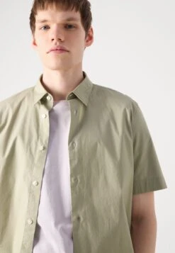 Hugo EBOR - Shirt - Open Green 18 Hugo EBOR - Shirt - Open Green -Indicode Men Wear Shop 8f83fdd73dcc4231b109df1cf96a9ba5