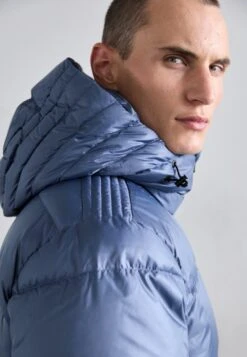 J.Lindeberg DARYL JACKET - Down Jacket - Vintage Indigo 12 J.Lindeberg DARYL JACKET - Down Jacket - Vintage Indigo -Indicode Men Wear Shop 9bc1e1a9738e4994a7cfd20925e2eeae