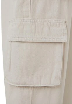 KIRAN 4 POCKET - Cargo Trousers - Beige 29 KIRAN 4 POCKET - Cargo Trousers - Beige -Indicode Men Wear Shop a30a6fc3e8c64872a8ec3968568f4f28