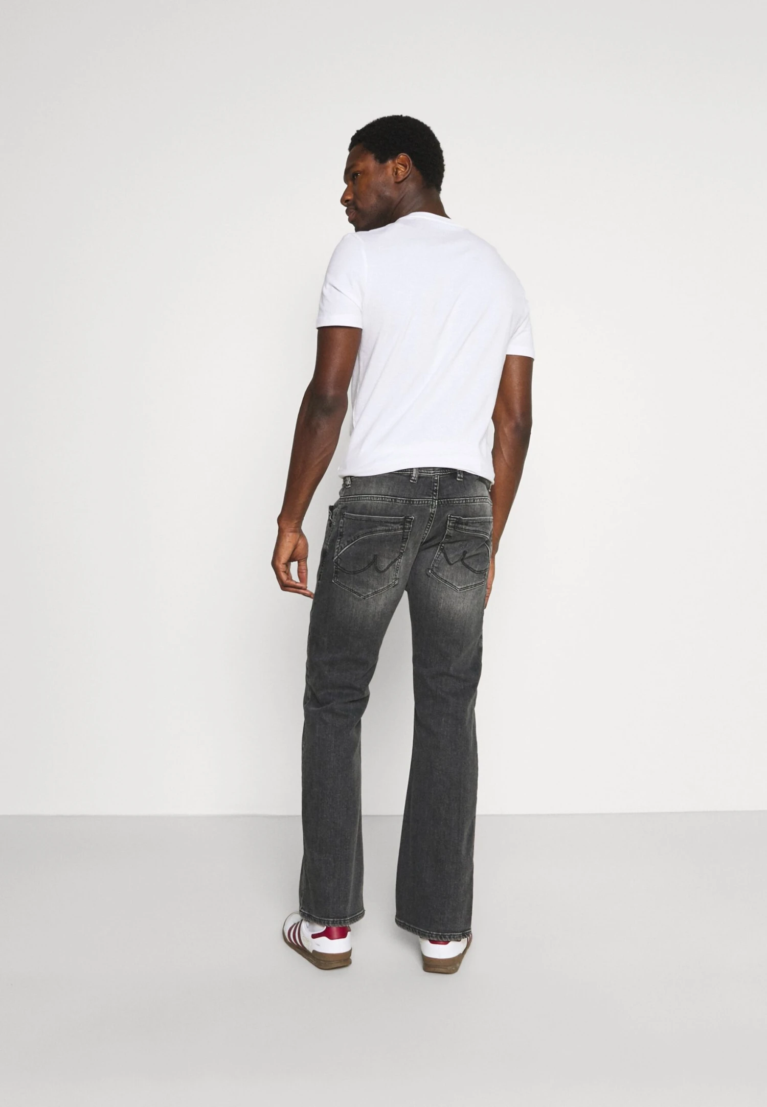 LTB Roden - Bootcut Jeans - Castlerock Wash 3 LTB Roden - Bootcut Jeans - Castlerock Wash - Image 3