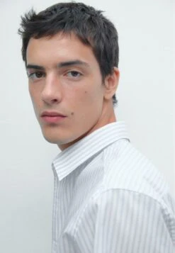 Massimo Dutti REGULAR FIT STRIPED GARMENT - Shirt - White -Indicode Men Wear Shop a55f4908948b49678f300e78d2e0c054