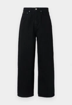 Han Kjøbenhavn Relaxed Fit Jeans - Black Vein -Indicode Men Wear Shop ae5ff2ec874f469685560815baf4f196