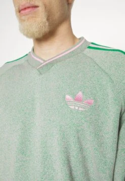 Adidas Originals Sweatshirt - Green -Indicode Men Wear Shop b175c79eb9db4f8c8c035ac5a9804fd9
