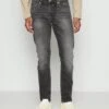 Calvin Klein Jeans Slim Fit Jeans - Denim Grey