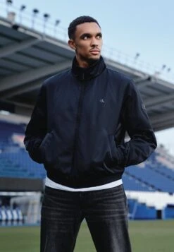 Calvin Klein Jeans PADDED HARRINGTON JACKET - Light Jacket - Black