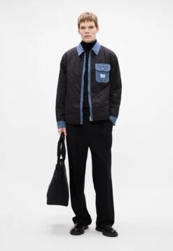 Hugo EBEY - Light Jacket - Black 12 Hugo EBEY - Light Jacket - Black -Indicode Men Wear Shop b750a8f7e4204cb9ba184afffb1af793