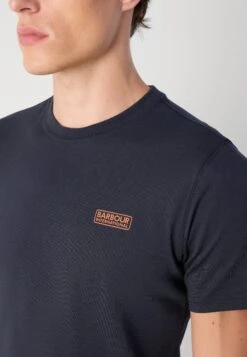 Barbour International SMALL LOGO - Basic T-shirt - Dark Navy -Indicode Men Wear Shop ba2de222f17e4bcb88c7c0bb193c9b65