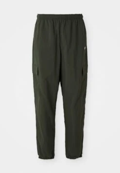 Nike Sportswear CLUB - Cargo Trousers - Black -Indicode Men Wear Shop ba3f2c68c0dc406a8023ddec785874a5