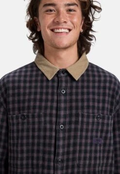 Quiksilver Summer Jacket - Kvj 10 Quiksilver Summer Jacket - Kvj -Indicode Men Wear Shop c210c7a5b8db4e54a0739f9ca7031aac