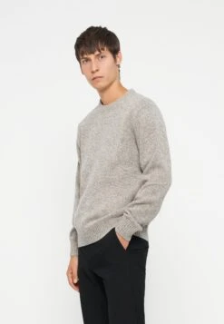 Dockers PREMIUM CREW SWEATER - Jumper - Cotswold Stone -Indicode Men Wear Shop ccb0d25cdf33429f9bc847128f2b0fda