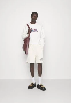 Filling Pieces Crewneck Glow - Sweatshirt - Antique White -Indicode Men Wear Shop cd338767c645495d9a233d7f80ec1e96