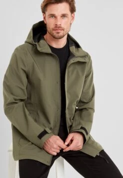 FLYNN - Waterproof Jacket - Moss Green -Indicode Men Wear Shop cffe5cc086aa4c21b8207dbfba72e39f