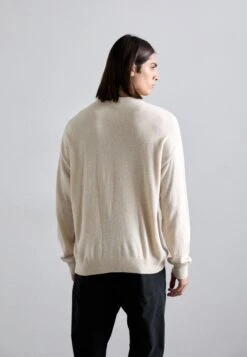 MOSCHINO LAUREL CROWN LOGO - Jumper - Beige -Indicode Men Wear Shop d15960608ac04eb3be67be88da4f7ee9