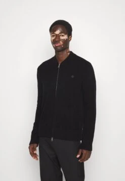 J.Lindeberg Yousin Logo Zip - Cardigan - Black -Indicode Men Wear Shop d8db85adbe4f46bca4a82972c675d1da