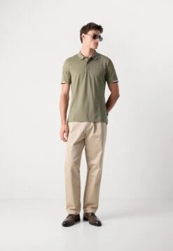 Boss PARLAY - Polo Shirt - Medium Green -Indicode Men Wear Shop e0151d5623184712a66c7b6b51e7296e