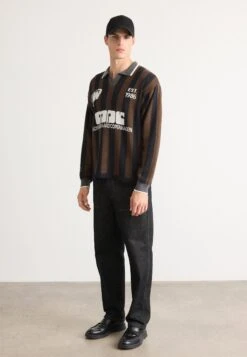 Mads Nørgaard FANCY LIAM FOOTBALL - Jumper - Black/demitasse -Indicode Men Wear Shop e1b60ddffde84322b6c955f202b7a844