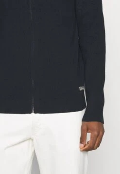 Petrol Industries Cardigan - Dark Navy -Indicode Men Wear Shop e31e53e5f6d742f4a707f3b7d1615399