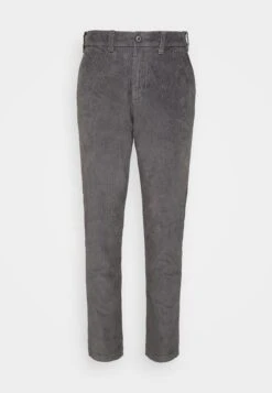 Abercrombie & Fitch Pant Corduroy - Chinos - Grey -Indicode Men Wear Shop e8207f5dca154a4f92ee5b3da04d2ea5