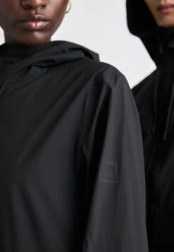 Rains SUVA LONG JACKET - Hardshell Jacket - Black -Indicode Men Wear Shop e85401be713c435cb84c4777c297a638