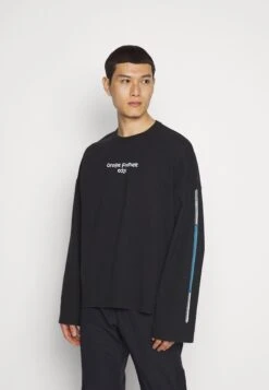 032c Bar Supersized Longsleeve - Long Sleeved Top - Black -Indicode Men Wear Shop e911791689354cb2940c8a6349964e92